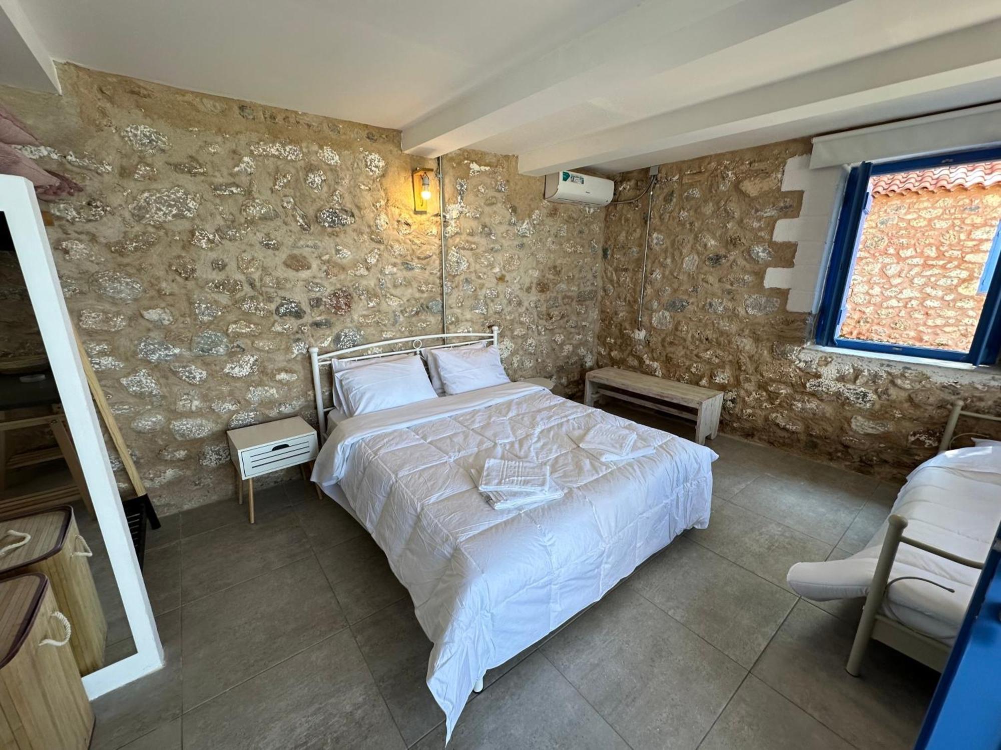 Rocksecret Edge Kalamata Exterior foto